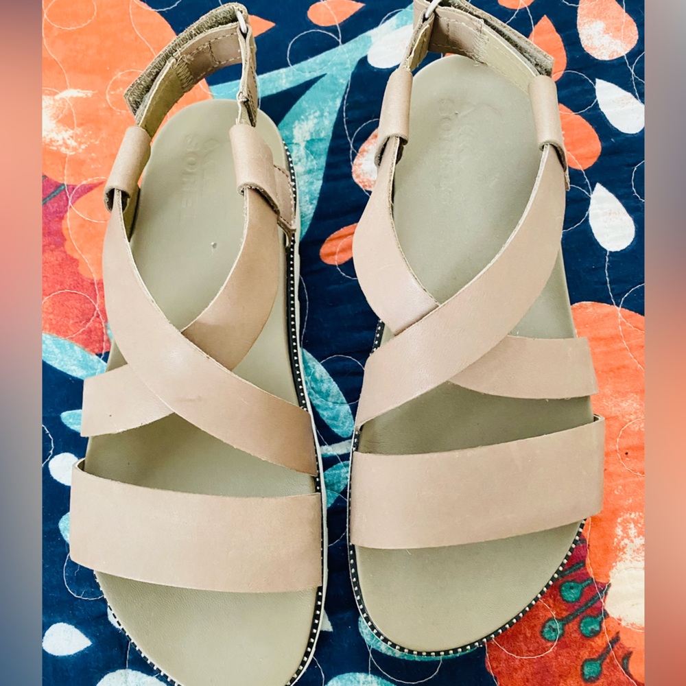 Sorel sandals. Light grey. Size 8.5. New without tags or box.